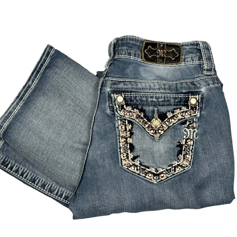 Miss Me Medium Wash Embellished Slim Boot Cut Jean. Sz: 27